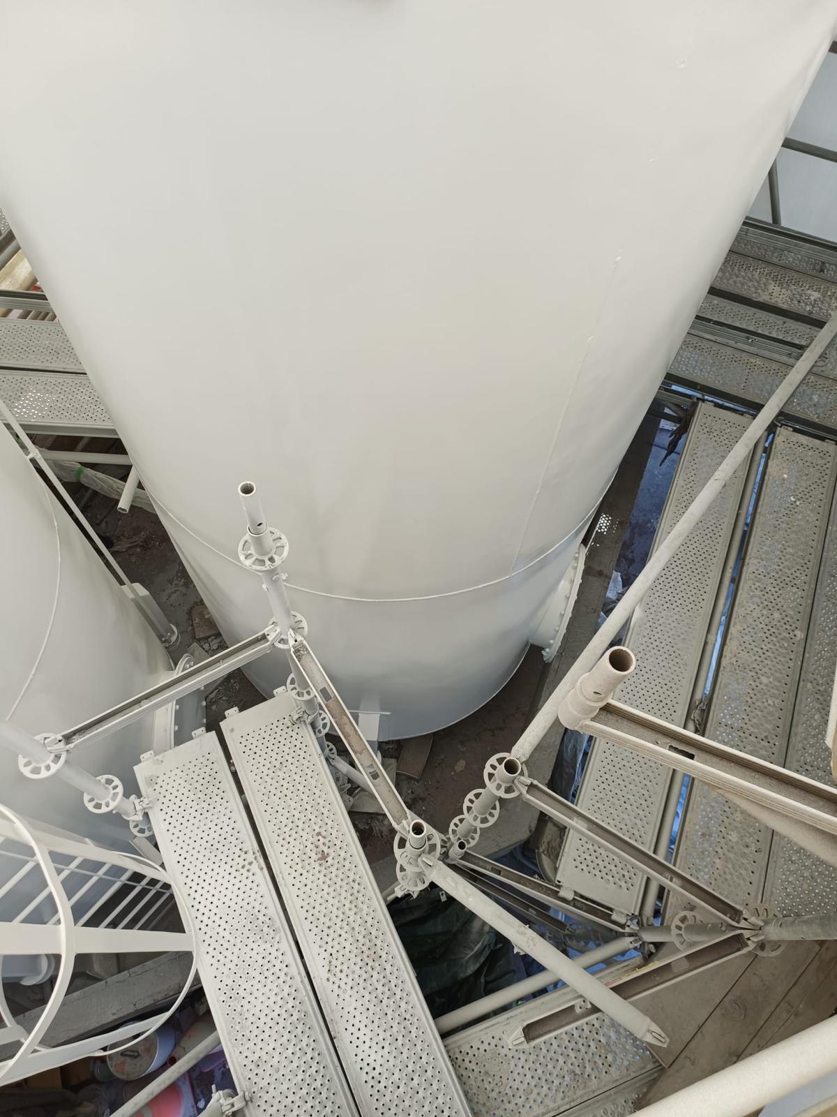 Industrial tanks with completed protective coating from above